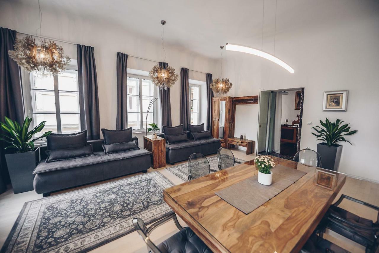 Feel Centre Apartment *